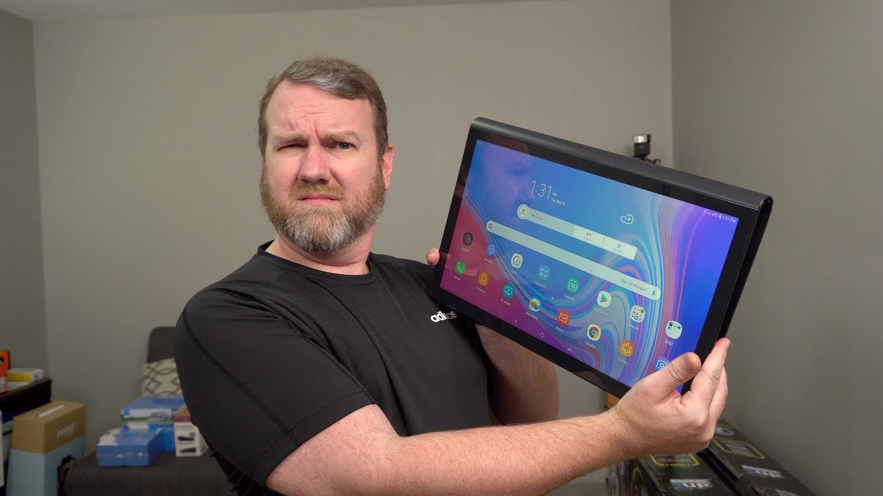 Photo: biggest tablet computer